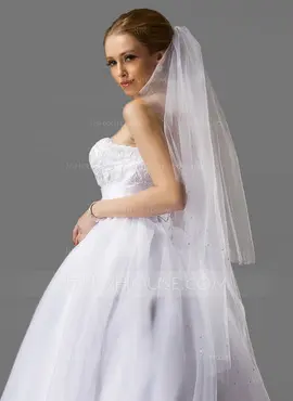 Wedding Veils (006003845)