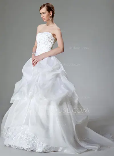 Ball-Gown Sweetheart Chapel Train Organza Satin Wedding Dress With Lace Beadwork (002000423)