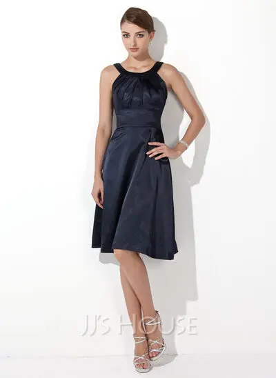 A-Line/Princess Scoop Neck Knee-Length Satin Bridesmaid Dress With Ruffle (007000943)