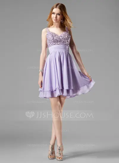 A-Line/Princess V-neck Knee-Length Chiffon Homecoming Dress With Ruffle Beading Sequins (022004341)