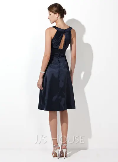 A-Line/Princess Scoop Neck Knee-Length Satin Bridesmaid Dress With Ruffle (007000943)