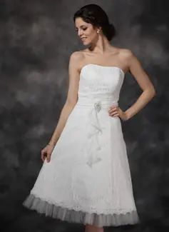 A-Line/Princess Sweetheart Tea-Length Chiffon Tulle Lace Wedding Dress With Ruffle Crystal Brooch (002021293)