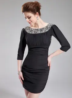 Sheath Scoop Neck Short/Mini Chiffon Cocktail Dress With Beading (016025927)