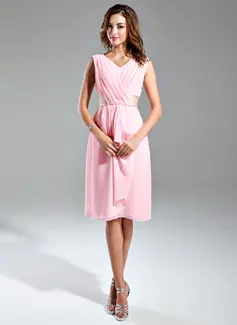 A-Line/Princess V-neck Knee-Length Chiffon Satin Bridesmaid Dress With Ruffle Sash (007024295)