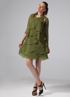 A-Line/Princess Halter Knee-Length Chiffon Gossip Girl Style Dress With Beading (024005127)
