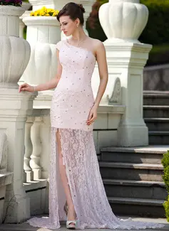 Sheath One-Shoulder Court Train Lace Mother of the Bride Dress With Beading (008024571)