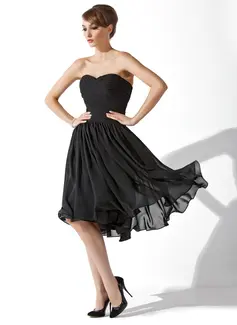 A-Line/Princess Sweetheart Knee-Length Chiffon Little Black Dress With Ruffle (043004243)