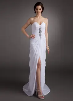 Sheath Sweetheart Sweep Train Chiffon Evening Dress With Ruffle Beading (017016335)