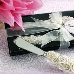 Rose Garden Resin Handle Spreader Wedding Favor (051015916)