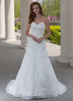 A-Line/Princess Sweetheart Court Train Tulle Wedding Dress With Ruffle Lace Beadwork (002000492)