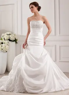 Mermaid Strapless Chapel Train Taffeta Lace Wedding Dress With Beadwork (002019537)