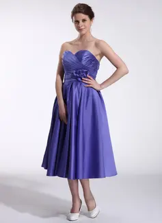 A-Line/Princess Sweetheart Tea-Length Satin Bridesmaid Dress With Ruffle Flower(s) (007026278)