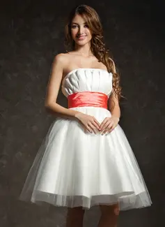 Empire Scalloped Neck Knee-Length Taffeta Tulle Homecoming Dress With Ruffle Sash (022021027)