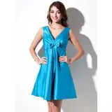 A-Line/Princess V-neck Knee-Length Taffeta Bridesmaid Dress With Ruffle (007004144)