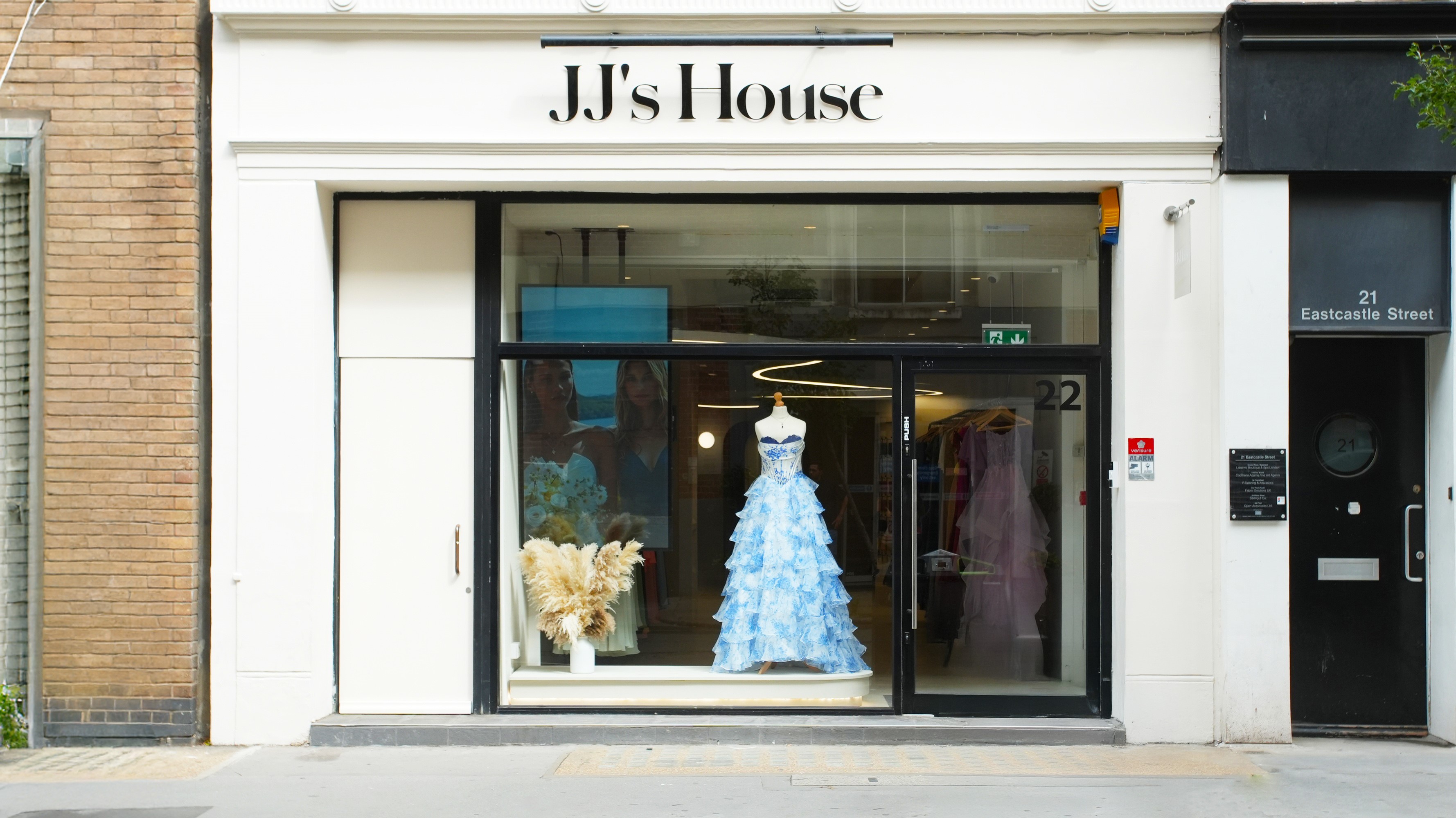 London Store | JJ's House