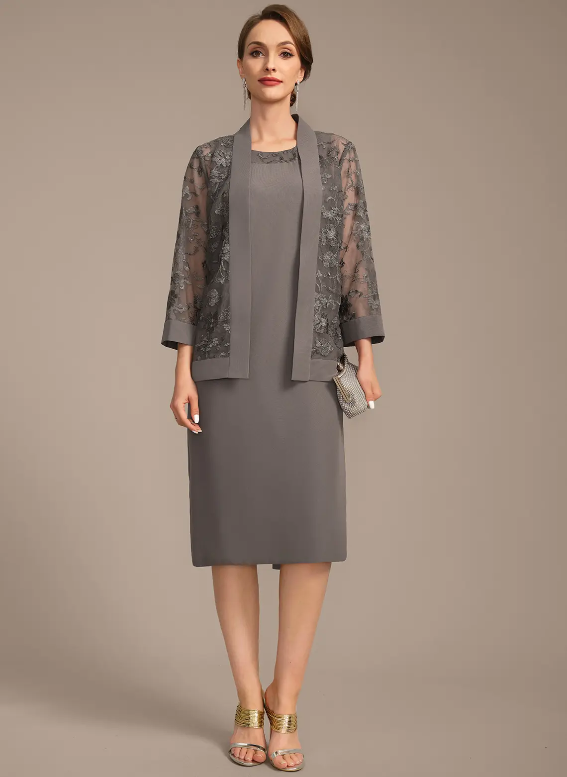 Morsiamen äiti-mekot