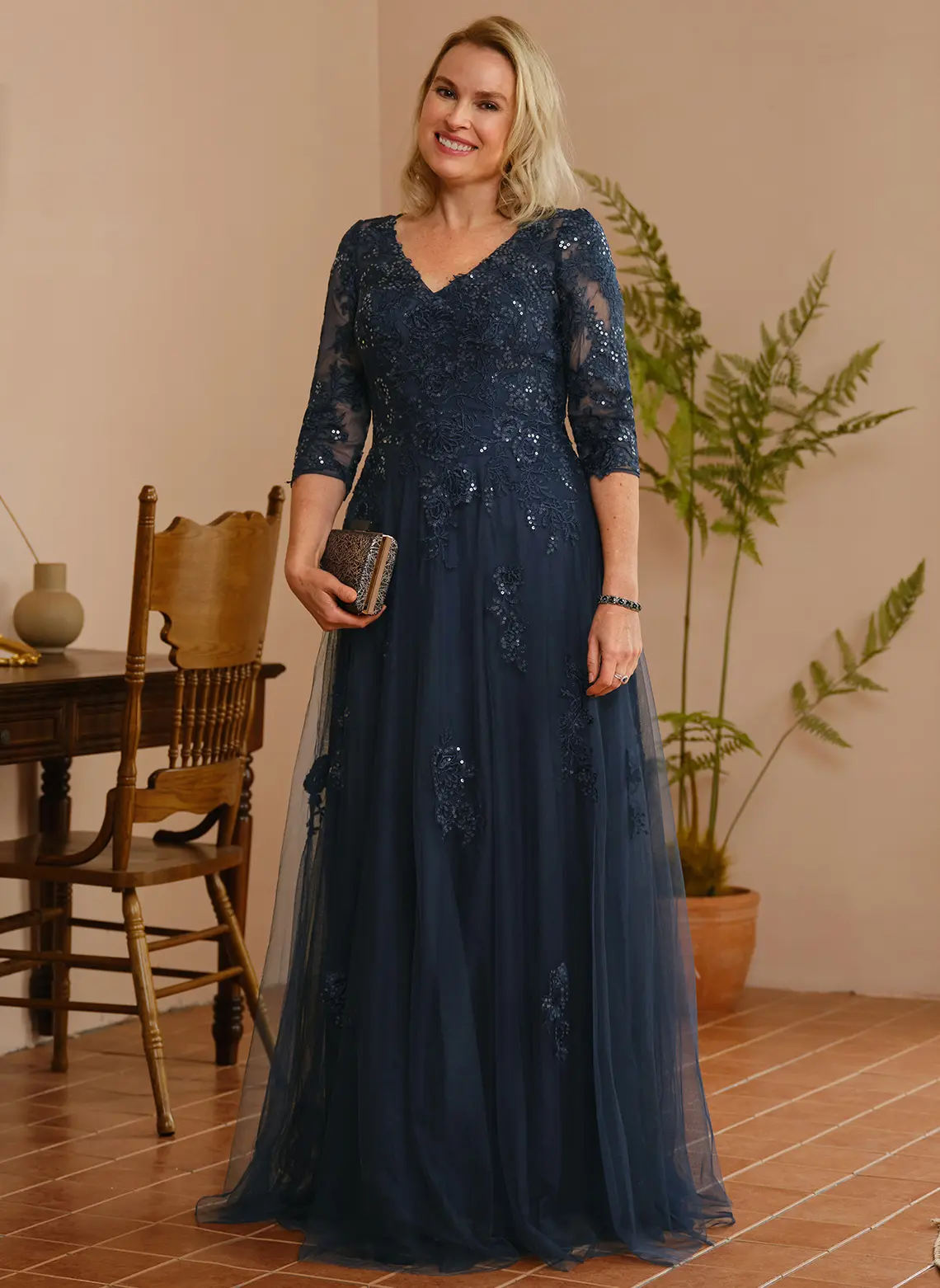 Morsiamen äiti-mekot